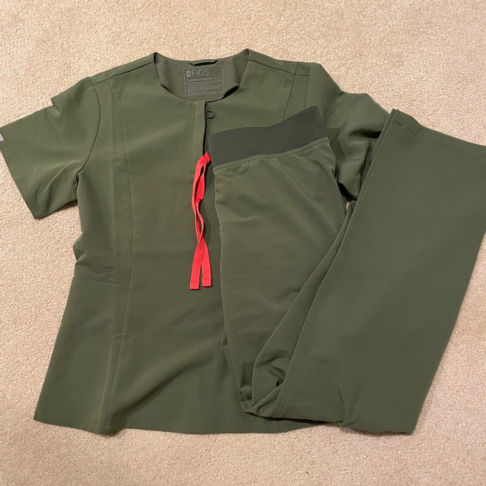 Dark Olive Figs Set Small